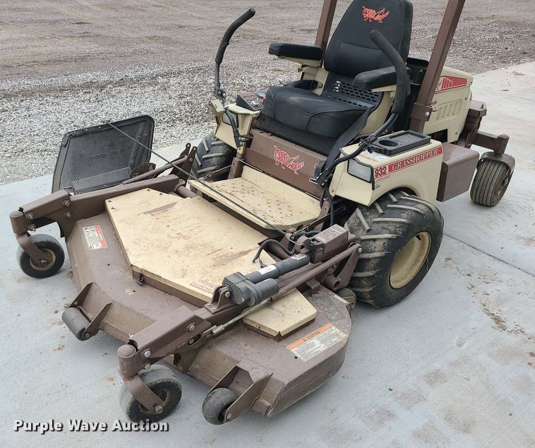 image for item DR7869 Grasshopper  922 ZTR lawn mower