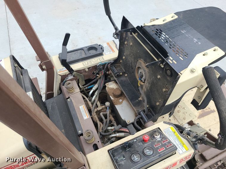 image for item DR7869 Grasshopper  922 ZTR lawn mower