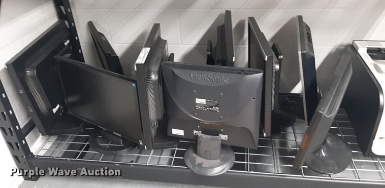 image for item DV9892 Approximately 16 monitors