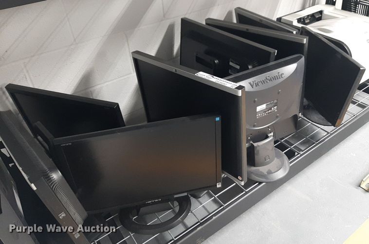 image for item DV9892 Approximately 16 monitors