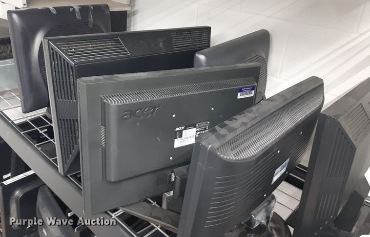 image for item DV9892 Approximately 16 monitors