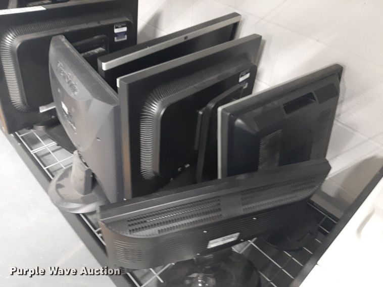image for item DV9892 Approximately 16 monitors