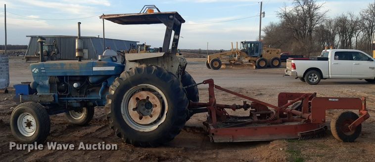 image for item DV9893 Ford  5900 tractor