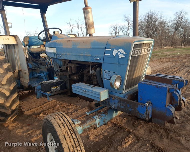 image for item DV9893 Ford  5900 tractor