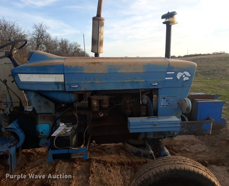 image for item DV9893 Ford  5900 tractor