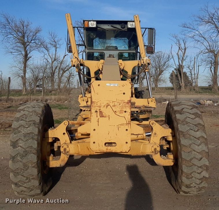 image for item DV9894 1998 Champion 720A motor grader