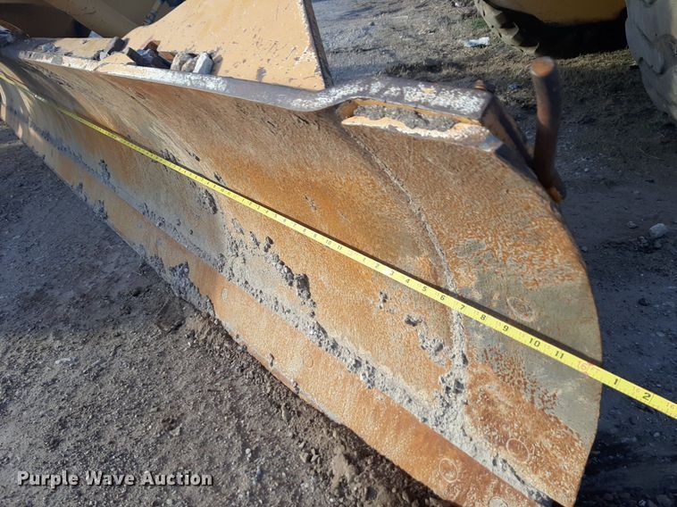 image for item DV9894 1998 Champion 720A motor grader