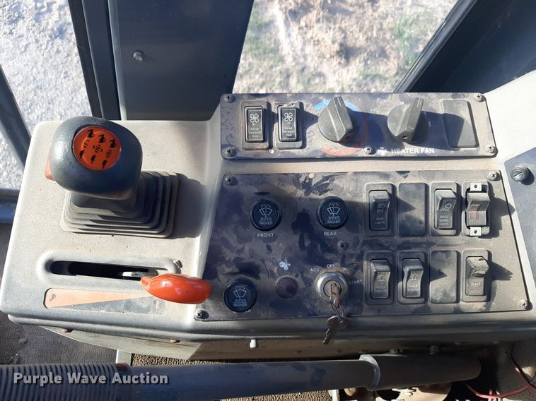 image for item DV9894 1998 Champion 720A motor grader