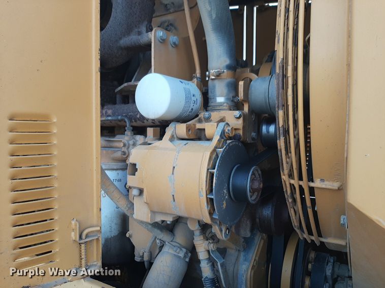 image for item DV9894 1998 Champion 720A motor grader