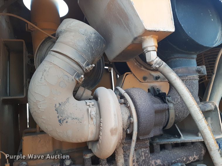 image for item DV9894 1998 Champion 720A motor grader