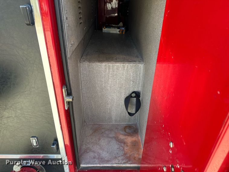 image for item EH6552 1996 Pierce Quint fire truck