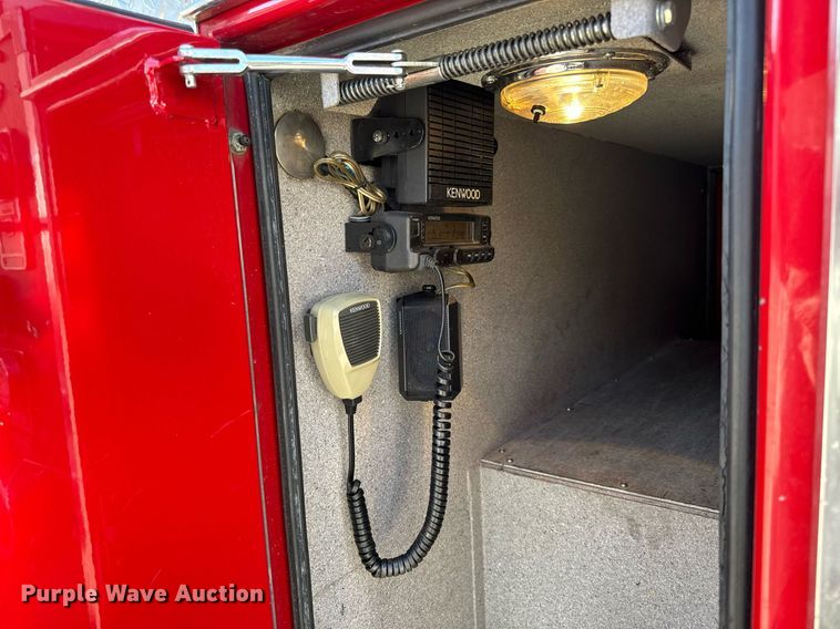 image for item EH6552 1996 Pierce Quint fire truck