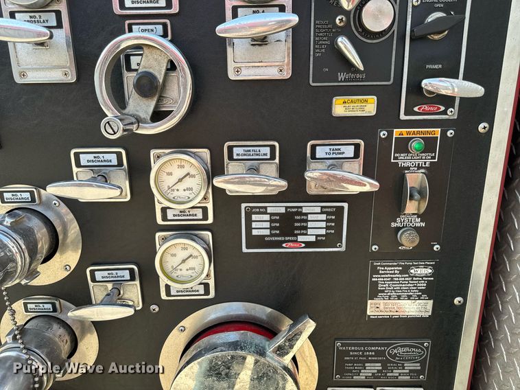 image for item EH6552 1996 Pierce Quint fire truck