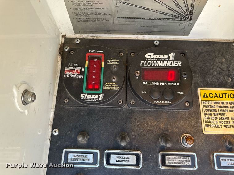 image for item EH6552 1996 Pierce Quint fire truck