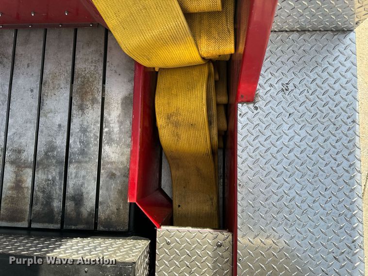 image for item EH6552 1996 Pierce Quint fire truck