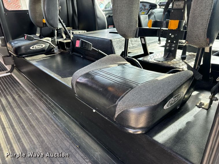 image for item EH6552 1996 Pierce Quint fire truck