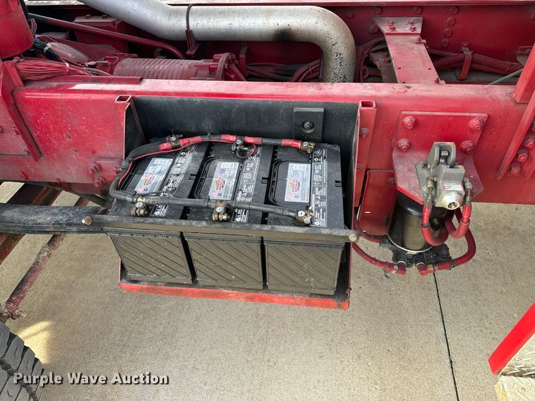 image for item EH6552 1996 Pierce Quint fire truck