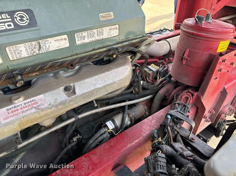 image for item EH6552 1996 Pierce Quint fire truck