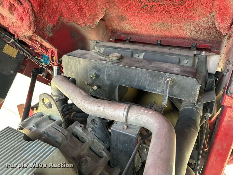 image for item EH6552 1996 Pierce Quint fire truck