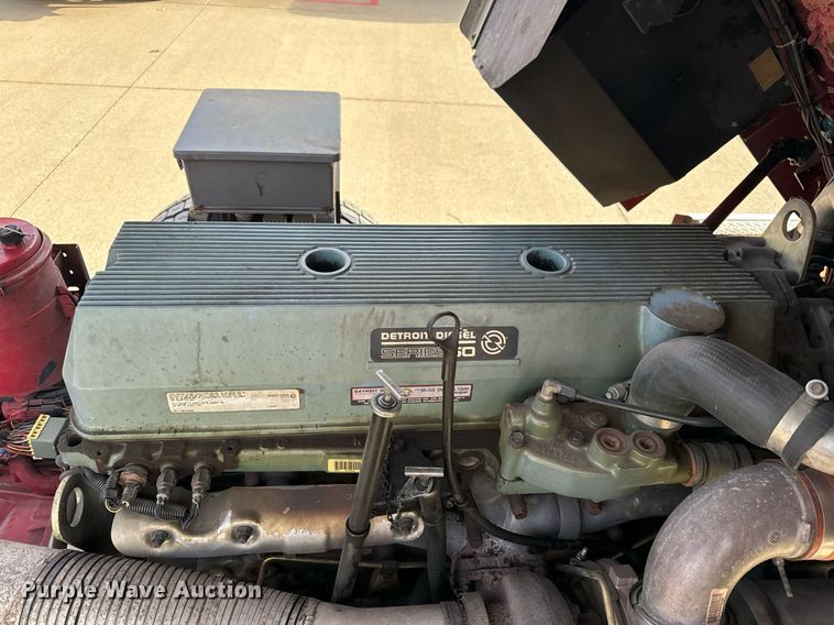 image for item EH6552 1996 Pierce Quint fire truck