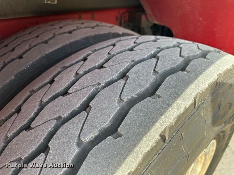 image for item EH6552 1996 Pierce Quint fire truck