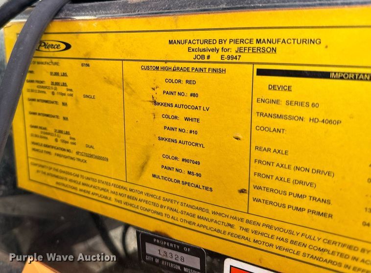 image for item EH6552 1996 Pierce Quint fire truck