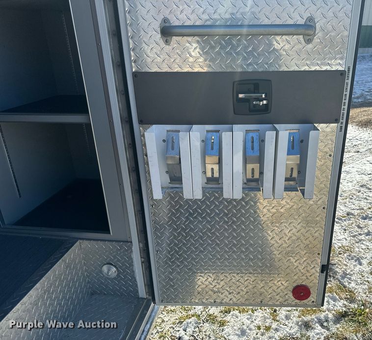 image for item EH6555 2005 Chevrolet Silverado 3500 ambulance