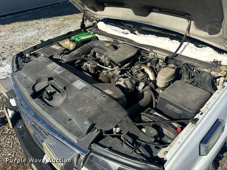 image for item EH6555 2005 Chevrolet Silverado 3500 ambulance