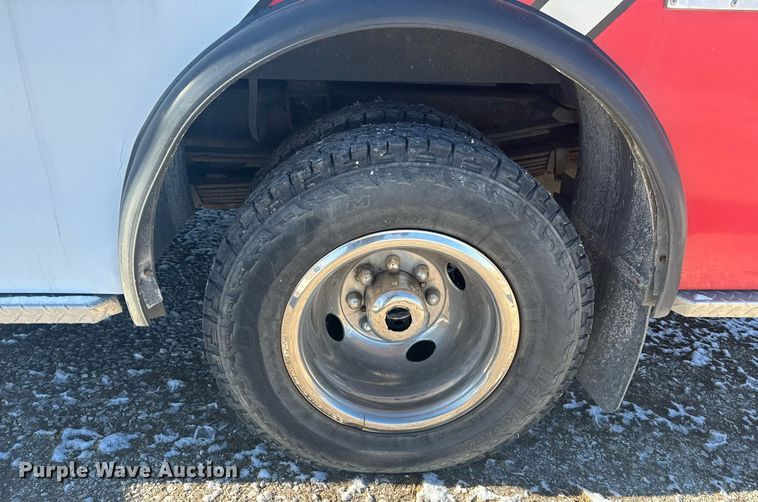 image for item EH6555 2005 Chevrolet Silverado 3500 ambulance