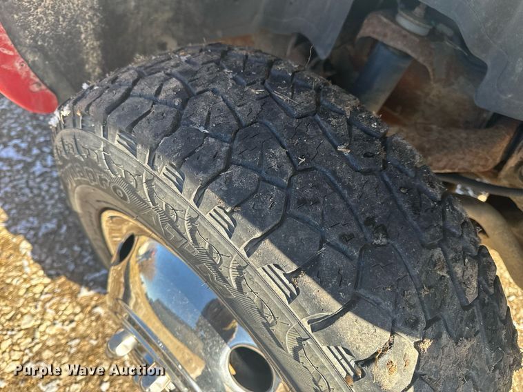 image for item EH6555 2005 Chevrolet Silverado 3500 ambulance