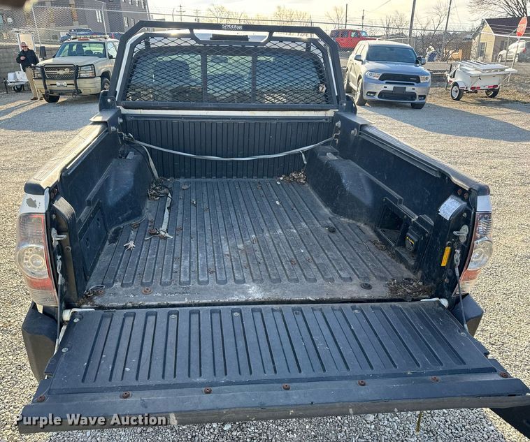image for item EH6556 2013 Toyota Tacoma Double Cab pickup truck