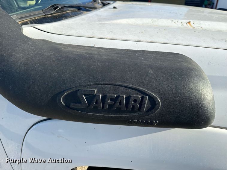 image for item EH6556 2013 Toyota Tacoma Double Cab pickup truck