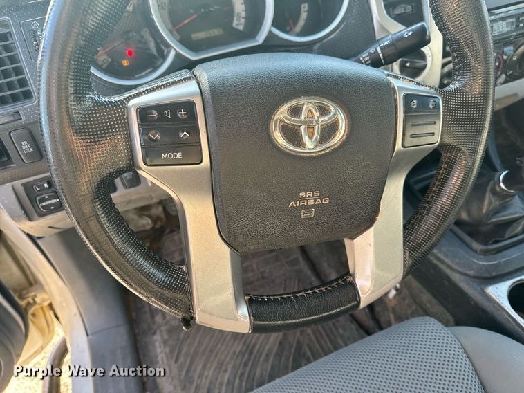 image for item EH6556 2013 Toyota Tacoma Double Cab pickup truck