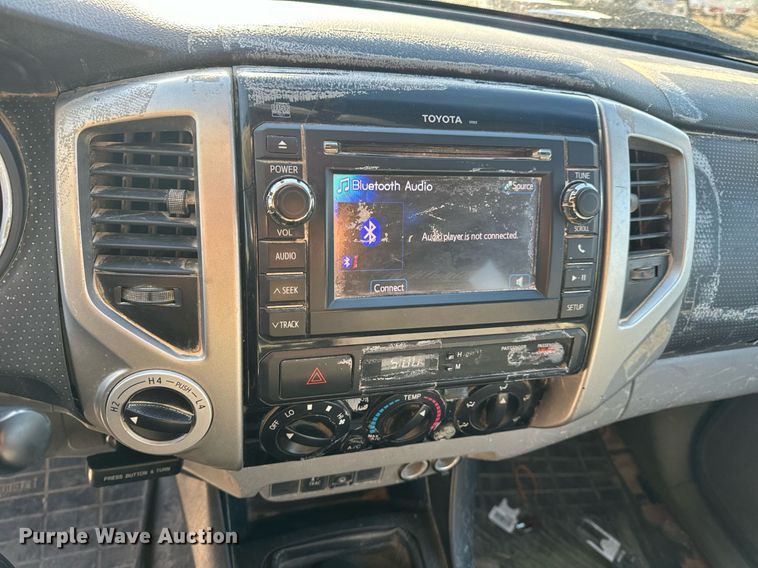 image for item EH6556 2013 Toyota Tacoma Double Cab pickup truck