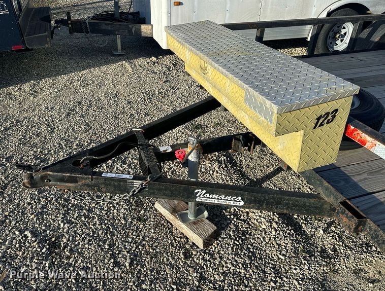 image for item EH6557 2004 Nomanco utility trailer