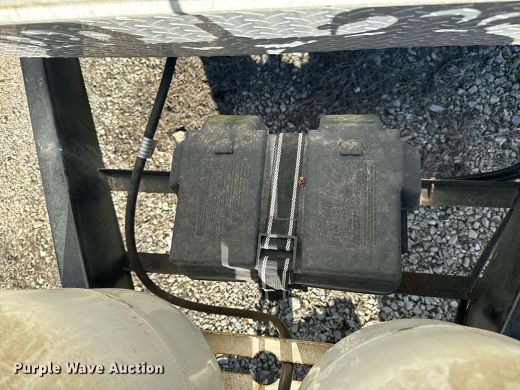 image for item EH6558 2005 R-Vision Trail-Bay TB29DS camper