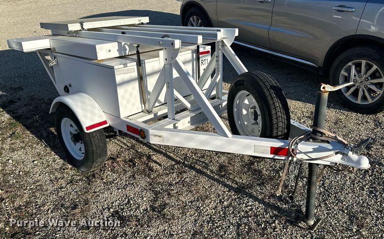 image for item EH6559 2011 RU2 Systems radar trailer