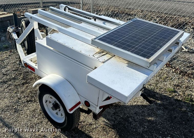 image for item EH6559 2011 RU2 Systems radar trailer