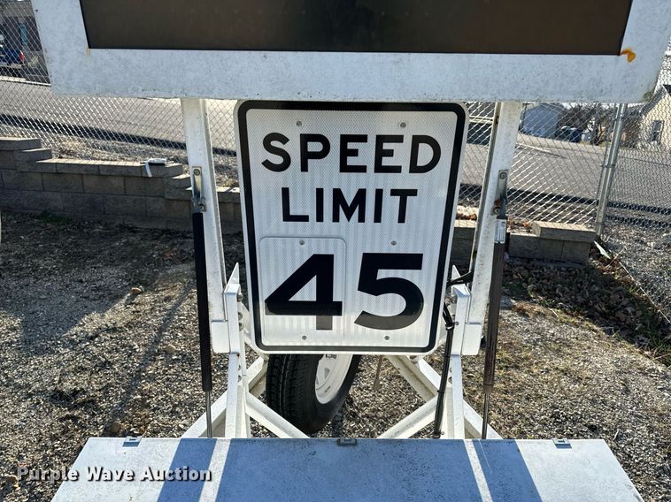 image for item EH6559 2011 RU2 Systems radar trailer