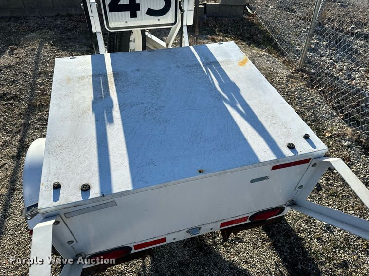 image for item EH6559 2011 RU2 Systems radar trailer