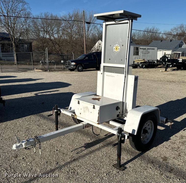 image for item EH6560 2010 K&K System radar trailer