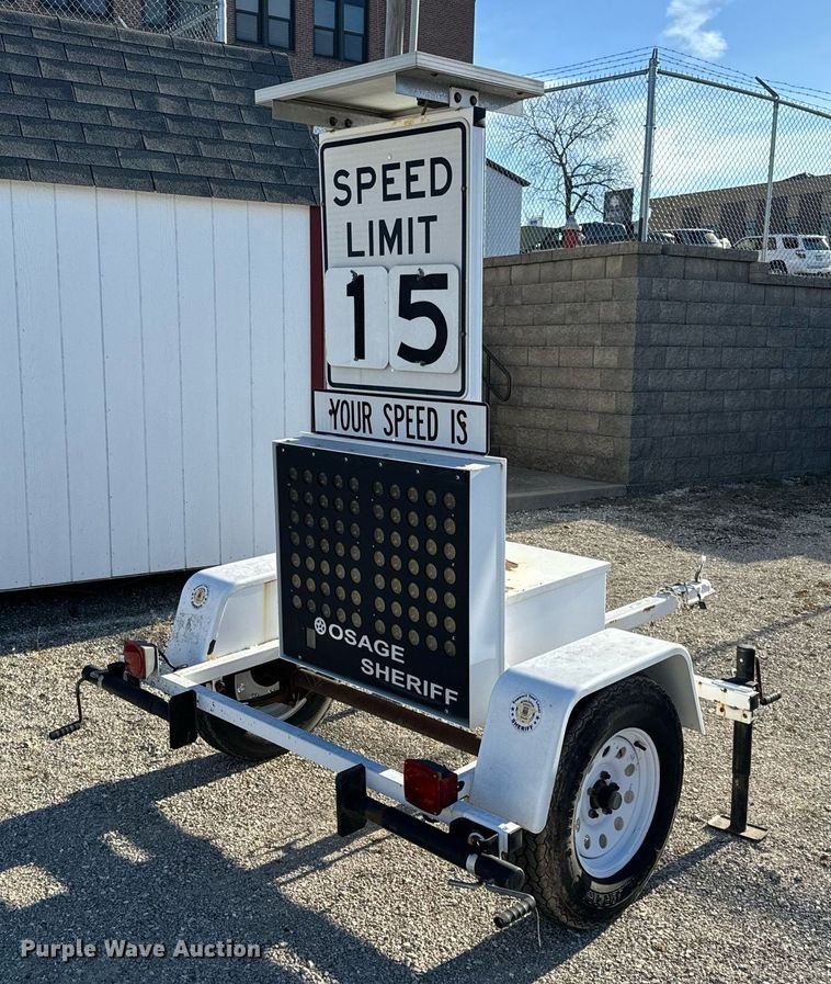 image for item EH6560 2010 K&K System radar trailer