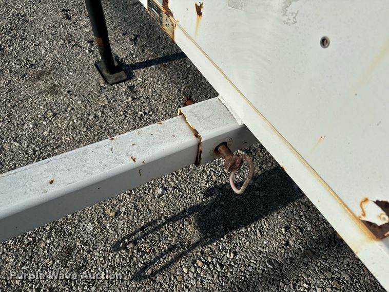 image for item EH6560 2010 K&K System radar trailer