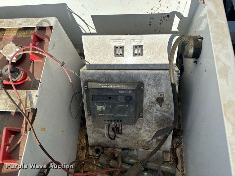 image for item EH6560 2010 K&K System radar trailer