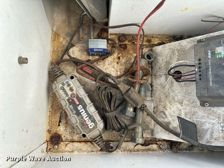 image for item EH6560 2010 K&K System radar trailer