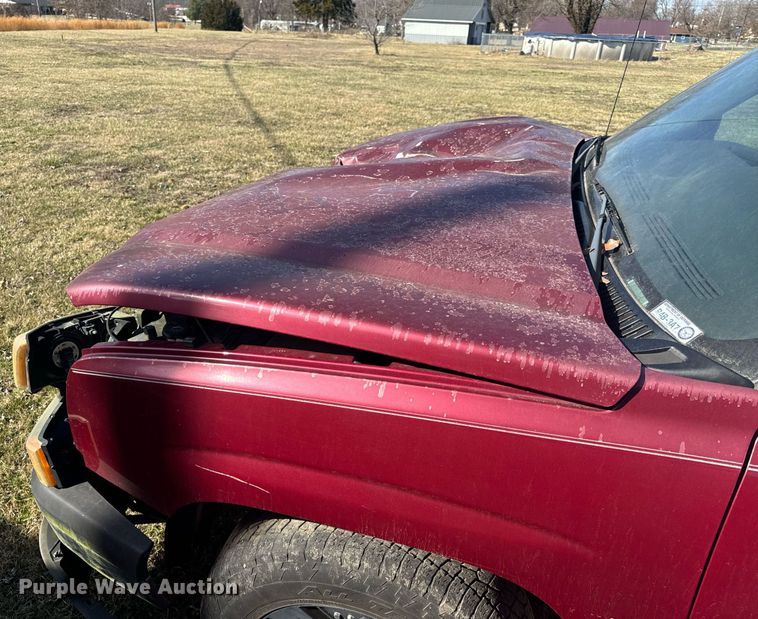 image for item EH6563 2004 Chevrolet Silverado 1500 Ext. Cab pickup truck