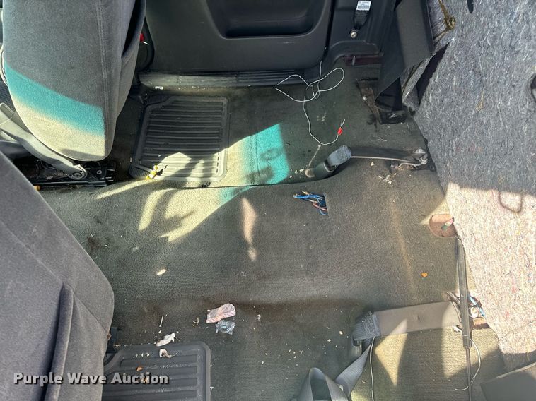 image for item EH6563 2004 Chevrolet Silverado 1500 Ext. Cab pickup truck