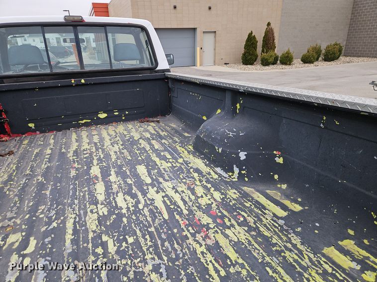 image for item EI3614 1992 Ford F250 pickup truck