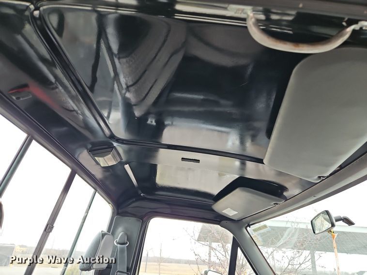 image for item EI3614 1992 Ford F250 pickup truck