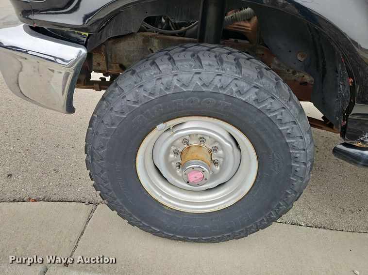 image for item EI3614 1992 Ford F250 pickup truck